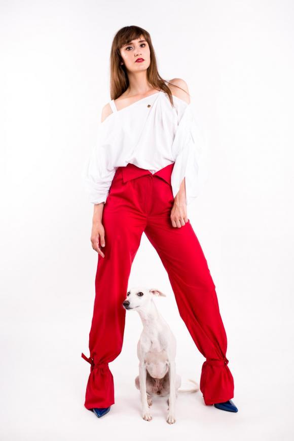 High waisted red pants, ankle tied